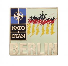 Pins Hartemaille Berlin NATO