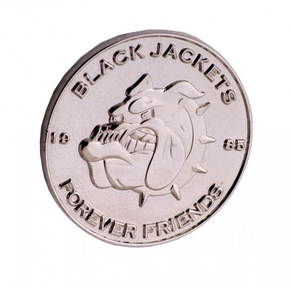 Pins Reliefprägung Black Jackets